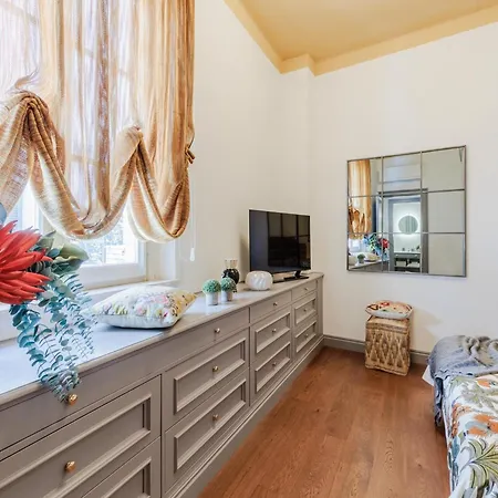 Luxury In Old Apartment Lucca